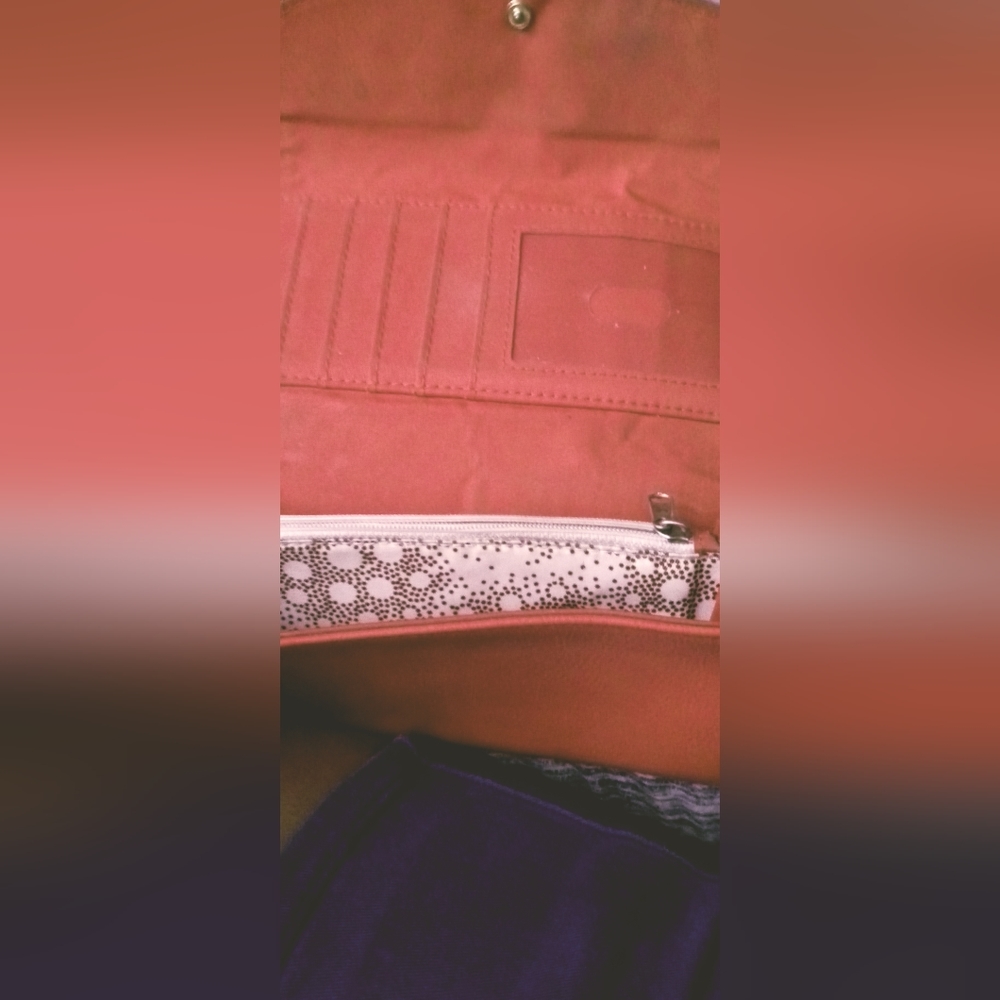 Wallet - Picture 2 of 2